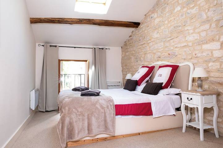 Gîte pour 2 personnes, avec terrasse à Puligny-Montrachet - 2