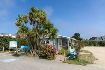 Gîte pour 10 personnes, avec jardin et terrasse, animaux acceptés dans Plage du Ruguel
