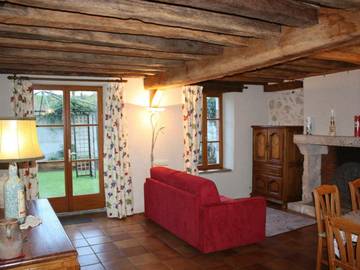 Gîte pour 4 personnes, avec terrasse dans Valencisse