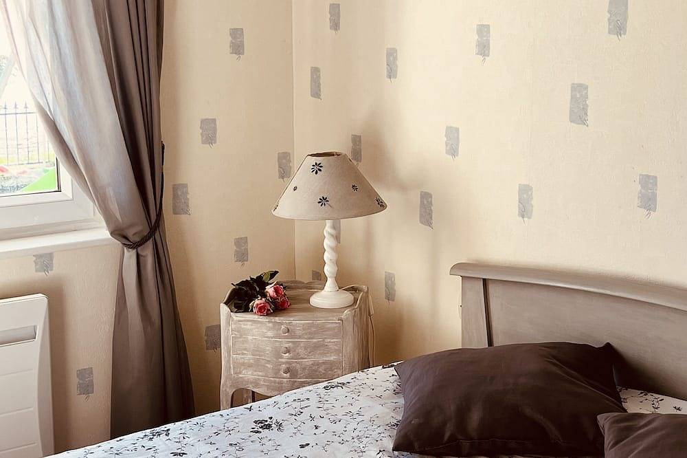 Beach mansion directly by the sea + pirvat pool - stone´s throw enter the beach in Plounéour-Brignogan-Plages, Región de Brest