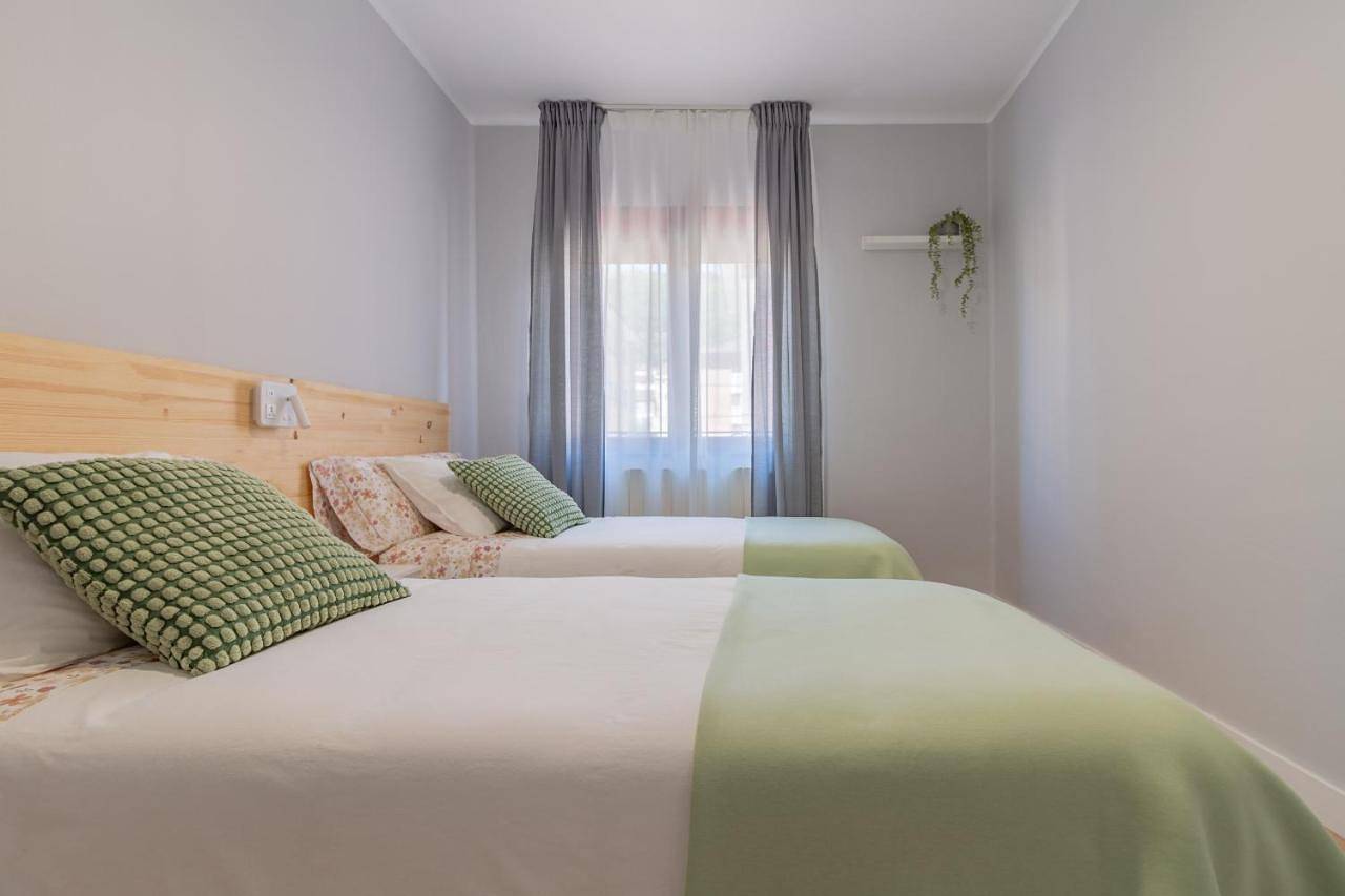 Appartement entier, Ah Apartamento Urban Lena Vut6048As in Pola de Lena, Lena