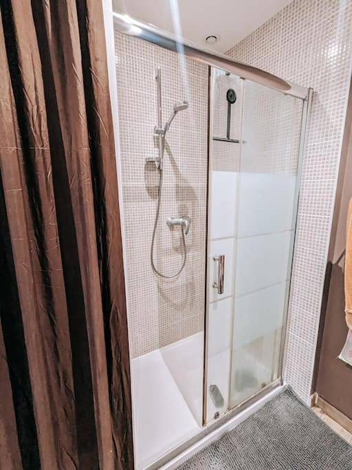 Location de vacances pour 8 personnes, avec terrasse, animaux acceptés à Fère-en-Tardenois - 4