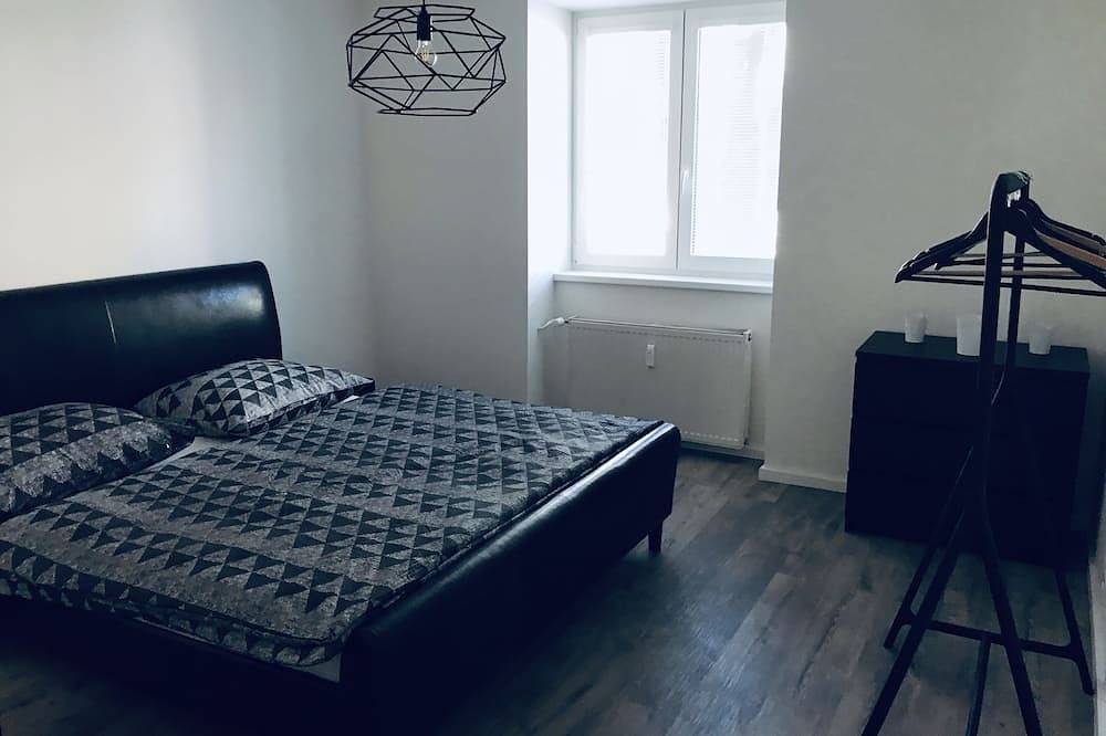 Ganze Wohnung, Vollständig renoviert im Jahr 2019, beste Lage für Sport- und Musikveranstaltungen in der Stadt in Bratislava, Bratislava und Umgebung