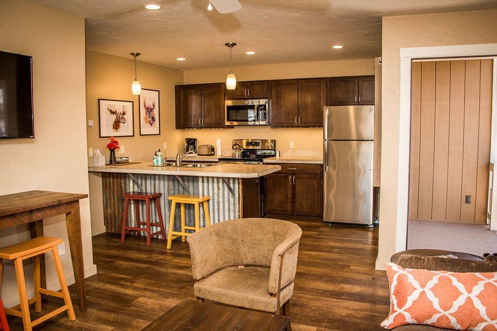 Kleines Haus in der Gasse in Pagosa Springs, San Juan National Forest