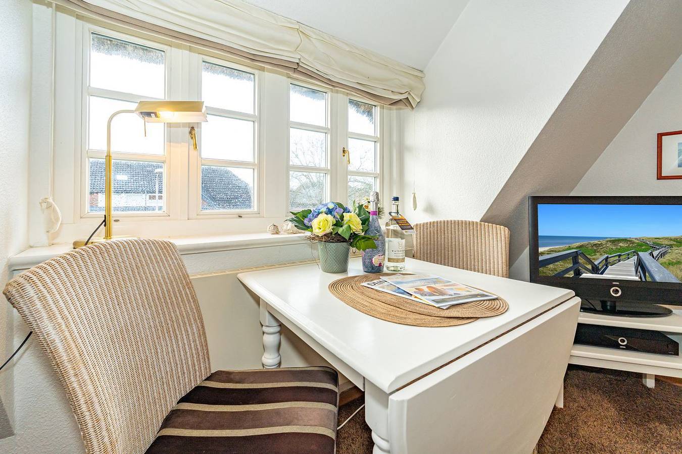 Ganze Wohnung, Ferienwohnung unter Reet für max. 2 Personen, in Westerland. in Westerland, Sylt (Gemeinde)