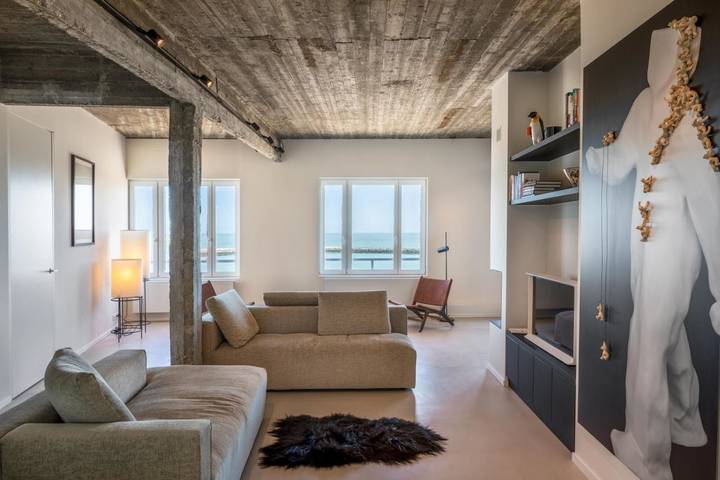 Ferienwohnung für 12 Personen, mit Balkon und Terrasse sowie Ausblick in Oostende