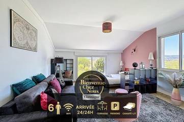 Gîte pour 6 personnes, avec terrasse à Veyre-Monton
