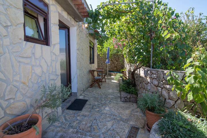 Ferienwohnung für 3 Personen, mit Terrasse in Veli Losinj - 3