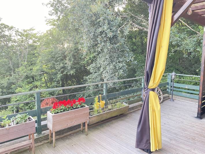 Location de vacances pour 12 personnes, avec vue et terrasse à Ayherre - 4