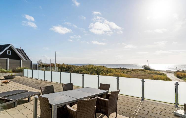 Ferienhaus für 4 Personen mit Terrasse in Bjert, Kleiner Belt