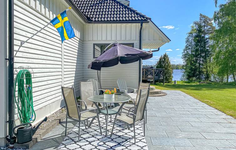Hus för 6 Personer med trädgård in Jönköpings län