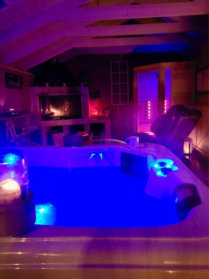 Chambre d’hôte pour 4 personnes, avec sauna ainsi que jardin et jacuzzi au Province de Luxembourg - 4