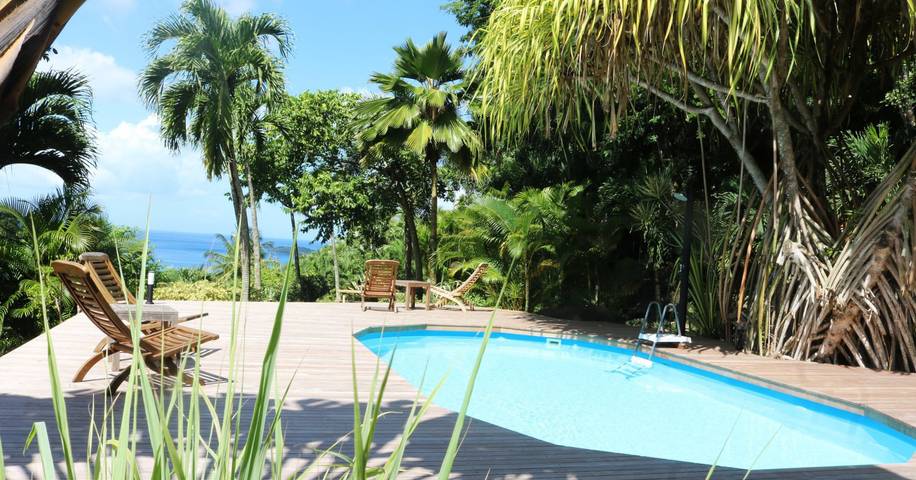 Gîte pour 2 personnes, avec jardin et piscine à Bouillante - 4