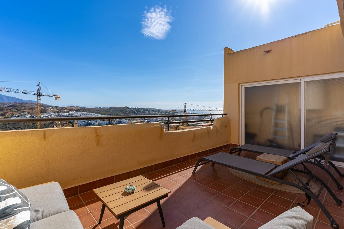 Hel leilighet, Ferieleilighet for 4 personer med barnebasseng in La Cala de Mijas, Mijas