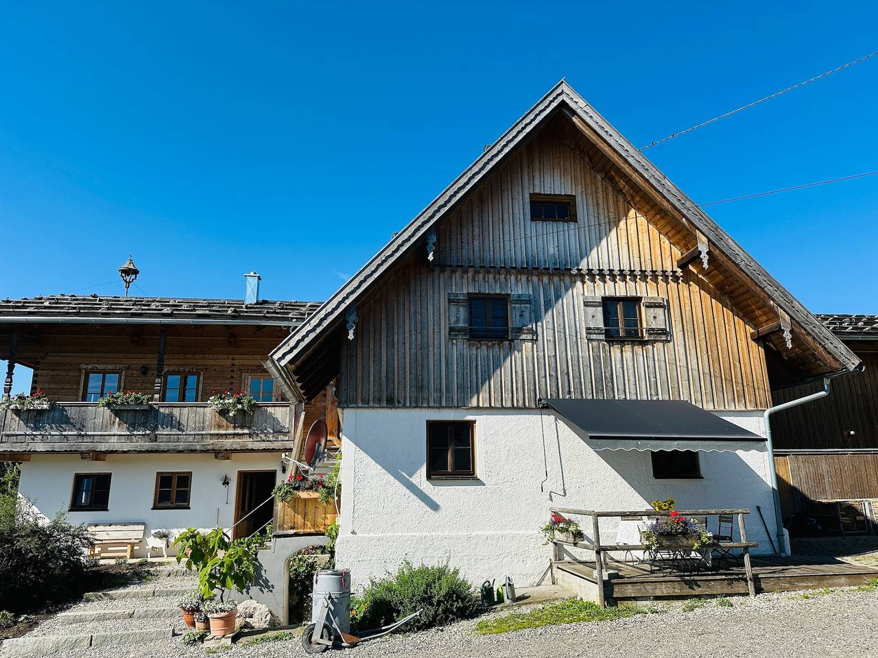 Ganze Ferienwohnung, Langegger Alm - Almhütte in Bernbeuren, Romantische Straße