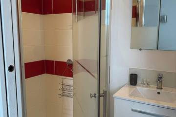 Appartement De Vacances pour 2 Personnes dans Laval, Mayenne, Photo 3