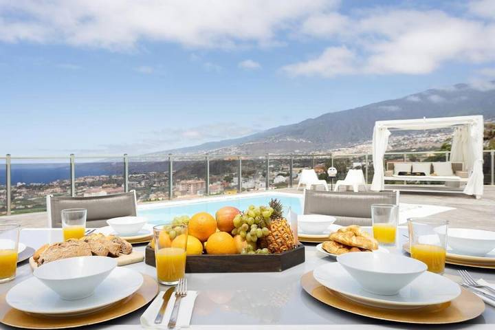 Casa rural para 6 personas, con Balcón y Terraza además de Piscina y Vistas en Puerto de la Cruz