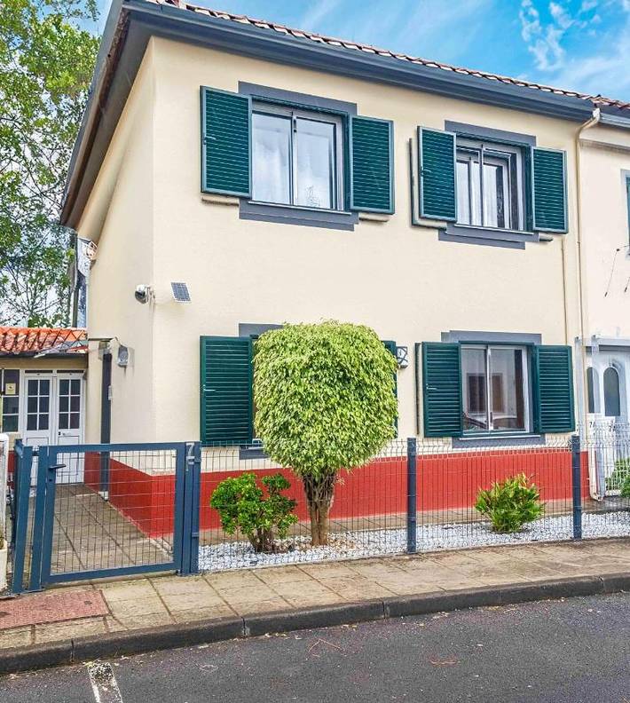 Apartamento para 6 personas, con Balcón y Jardín en Santana