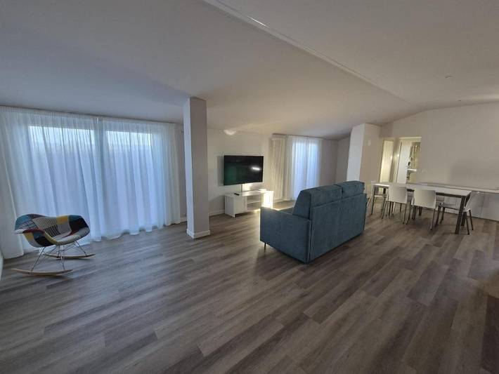Ferienhaus für 4 Personen, mit Seeblick und Balkon sowie Ausblick