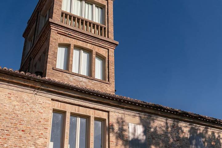 Appartement entier, Pignocco Country House - Hill, piscine, mer - Suite Tour Feronia in Pesaro, Valle del Metauro