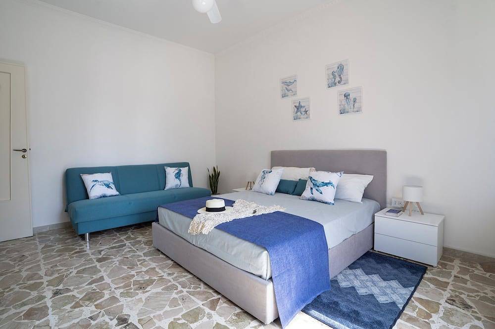 Apartamento entero, At 30 Mt from the sea Apartment 6 places in Aci Trezza in Aci Trezza, Aci Castello