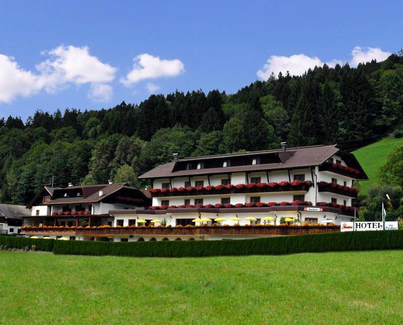 Ferienhotel Sunshine in Berg im Drautal, Oberkärnten