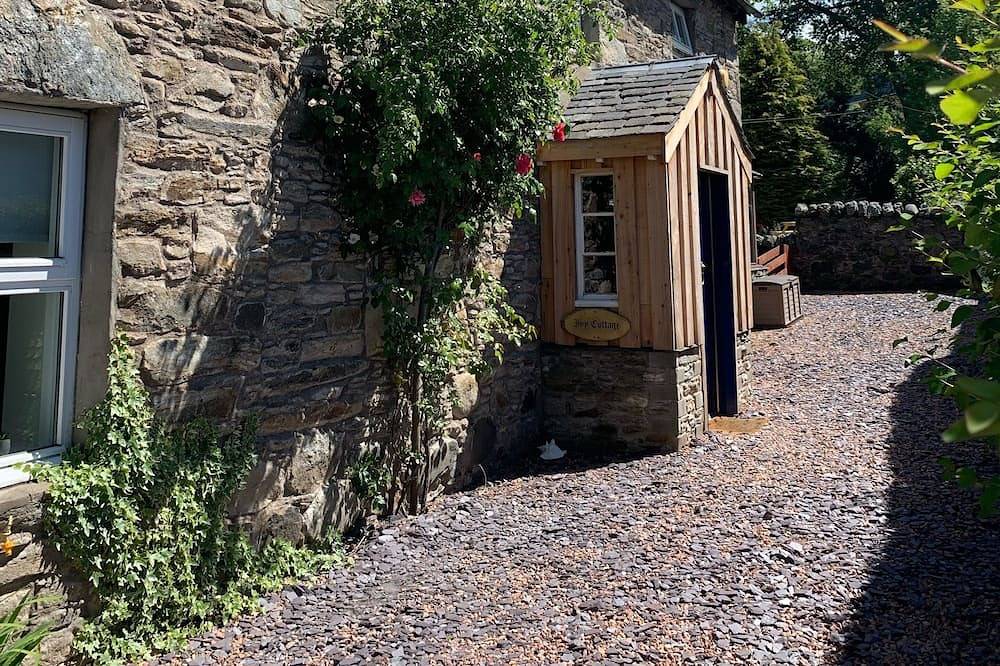 Log Cabin for 5 People in Loch Tay, Perthshire