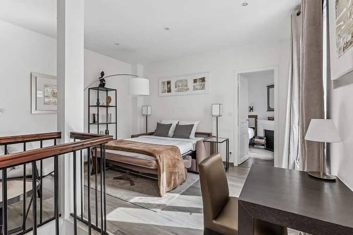 Gîte pour 4 personnes, avec Terrasse et Jardin à Bagnolet - 2