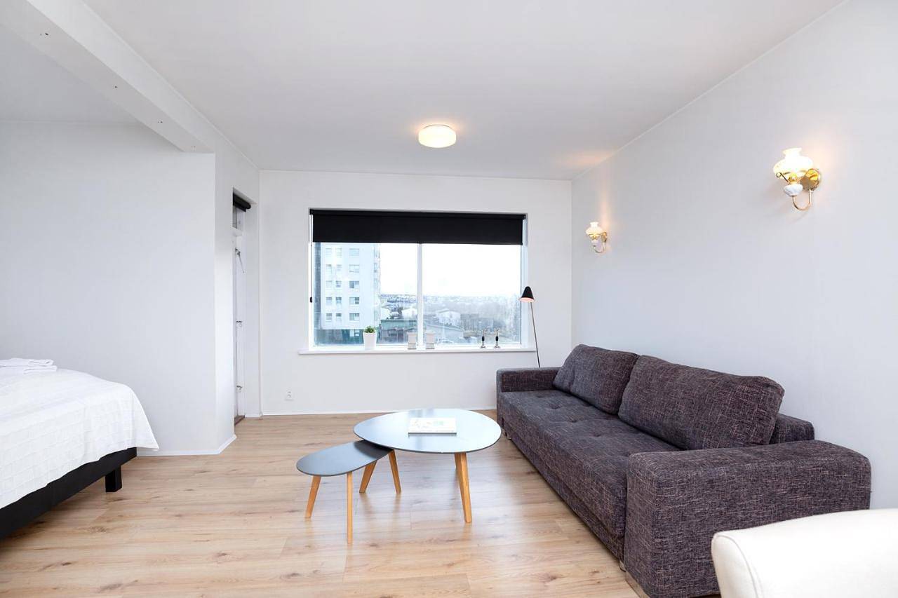 Apartamento entero, City view, bright & cozy - Free parking (A4) in Reikiavik, Islandia