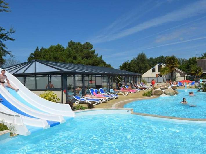 Camping pour 4 personnes, avec piscine à Saint-Lunaire - 4