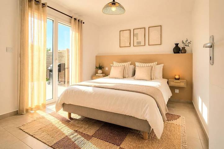 WesVillas No. 2 • Private Jacuzzi • A 7-minute walk from downtown • And 15 minutes from Honfleur in Beuzeville, Bernay region