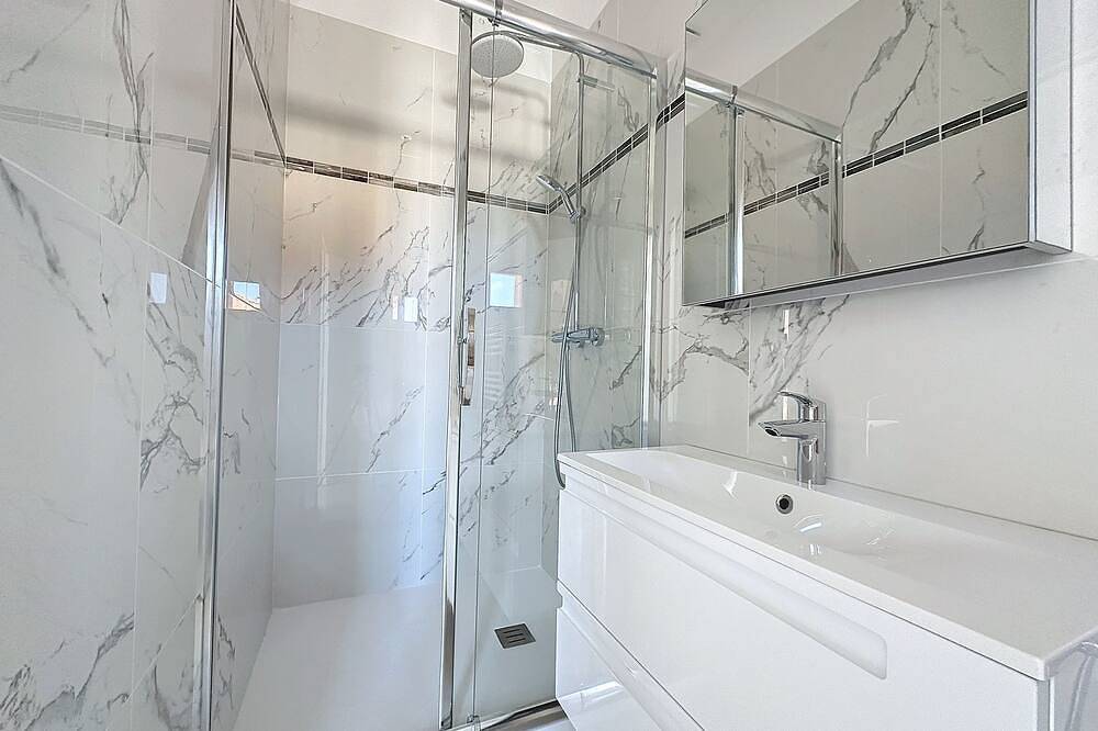 Ganze Wohnung, 5 mins walk to Monaco center 1 charming bedroom flat in Beausoleil in Beausoleil, Nizza und Umgebung