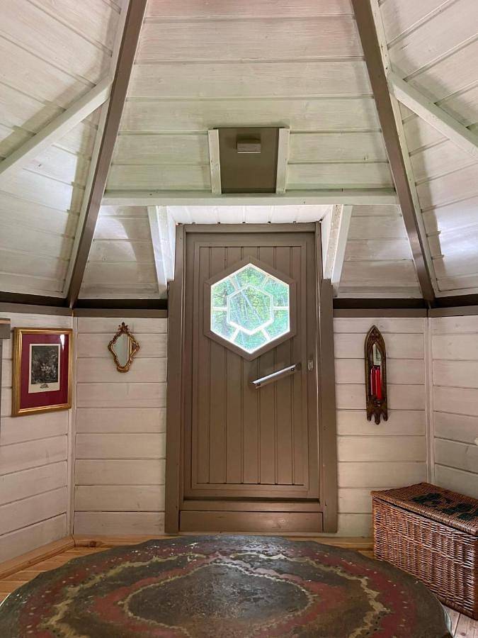 Location de vacances pour 2 personnes, avec jardin ainsi que terrasse et vue, animaux acceptés à Condat-sur-Ganaveix - 3