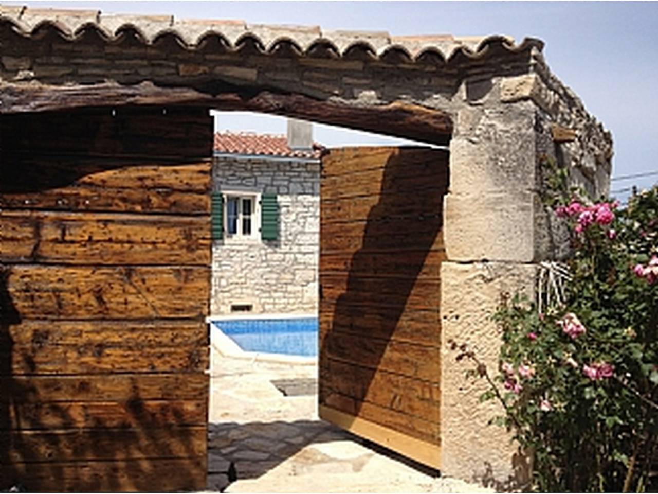 Casa Antignana with pool in Istria in Tinjan, Centraal Istrië
