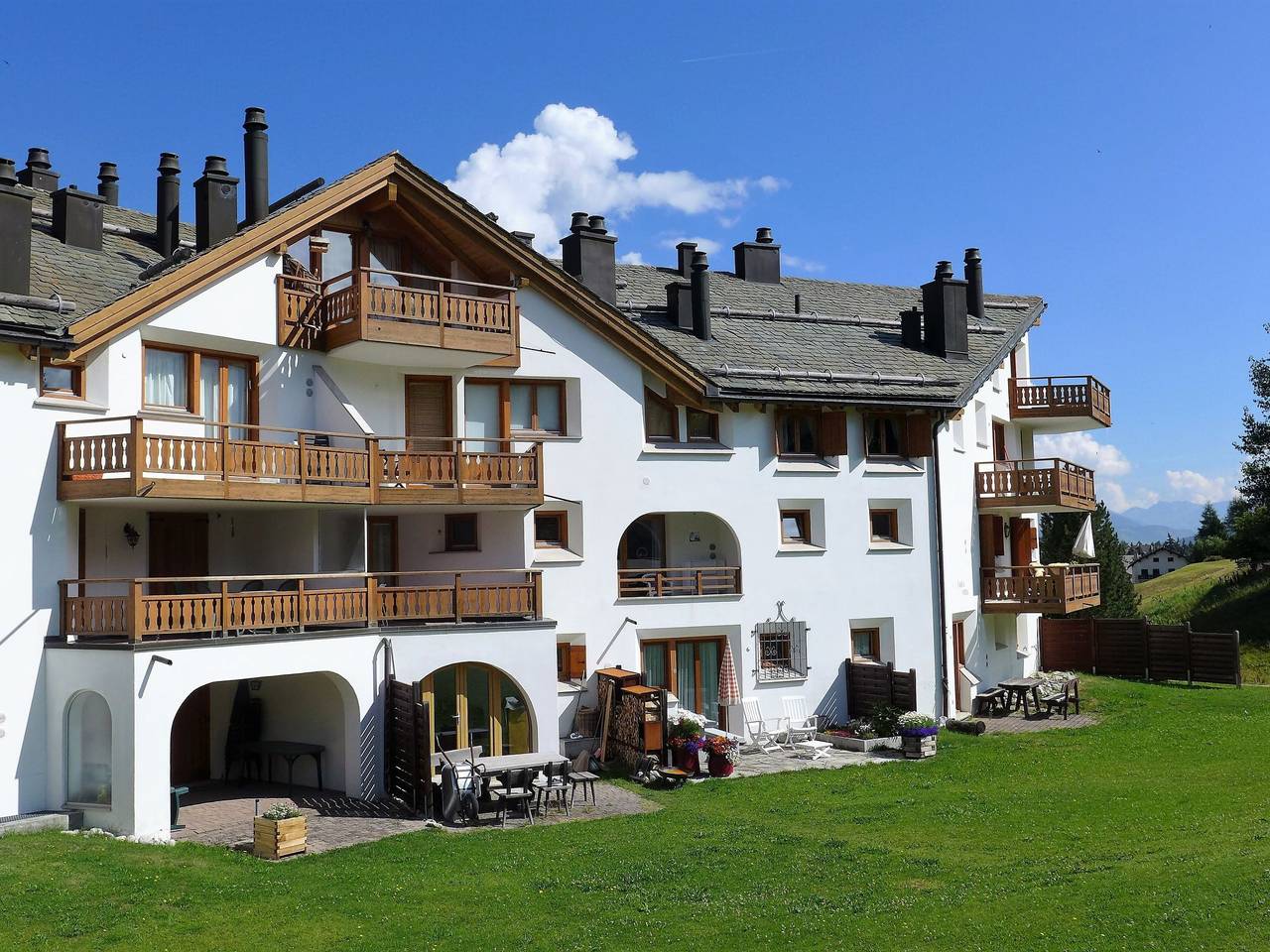 Ganze Wohnung, Chesa Fuolla Verda A8 in Celerina, Sankt Moritz