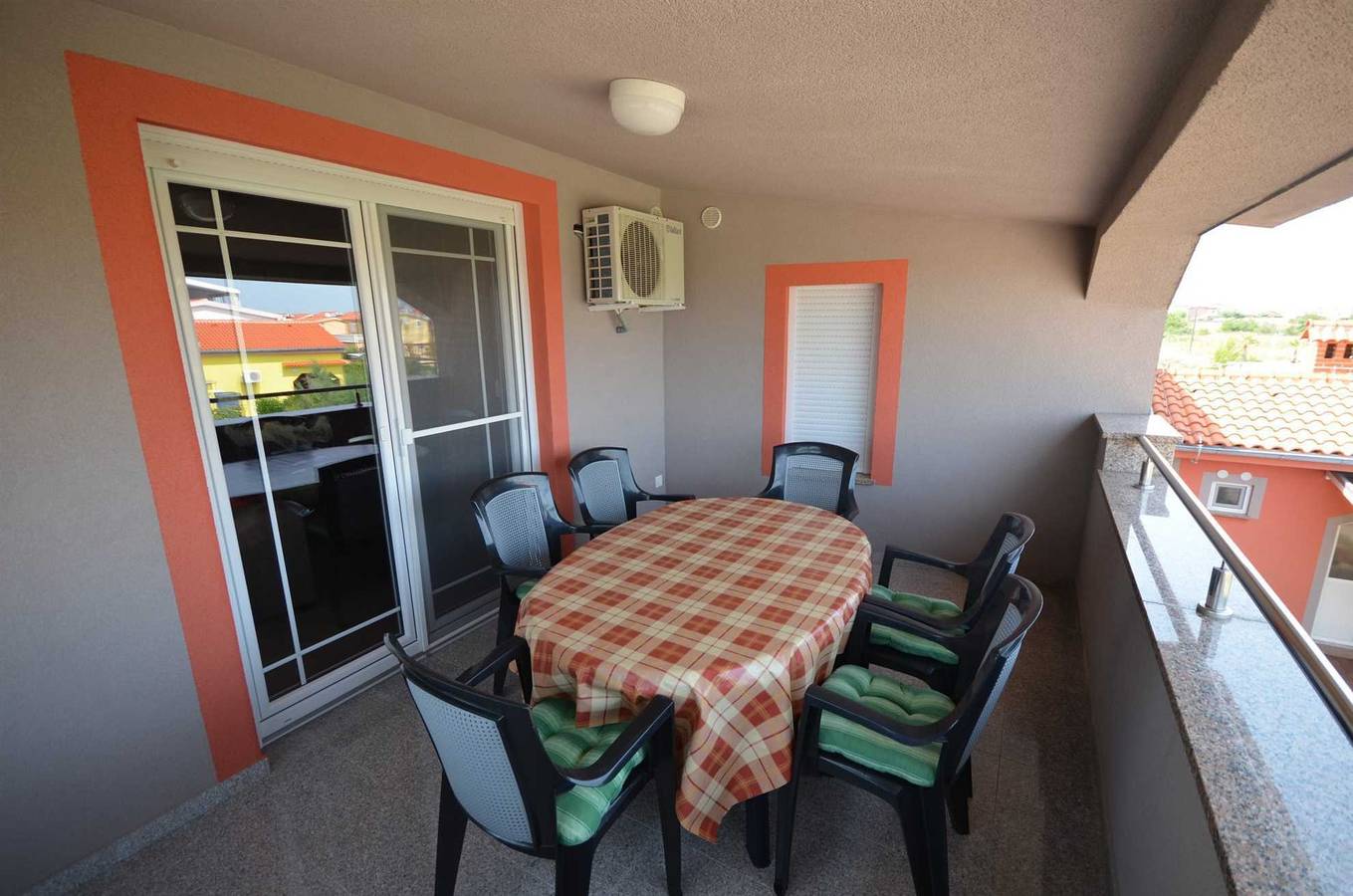 Appartamento vacanze a Vir a partire da 98€ a notte