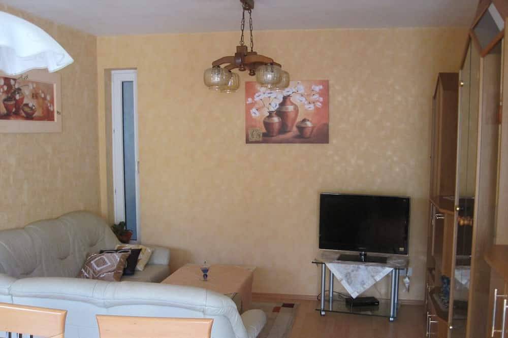 Ganze Wohnung, Schöne Ferienwohnungzum Entspannen in Illingen, Saar-Nahe-Bergland