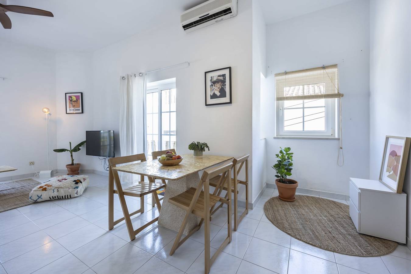 Ganze Wohnung, Ferienwohnung für 2 Personen mit Balkon in Santa Maria, Lagos
