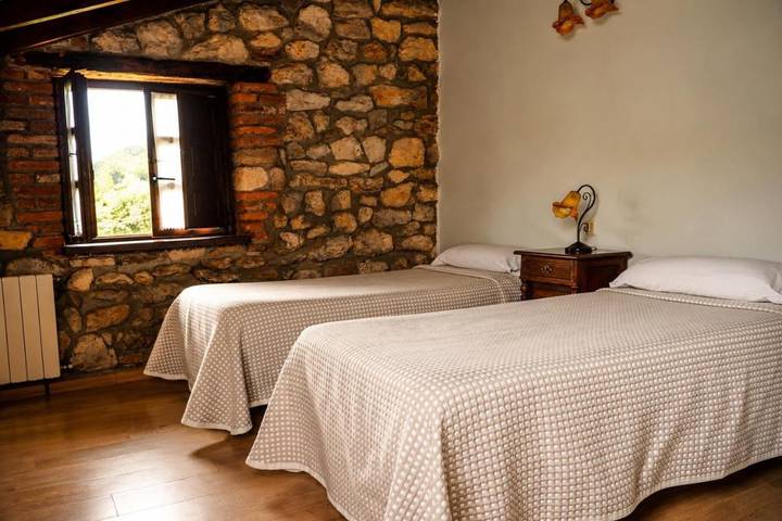 Casa rural para 2 personas, con Terraza y Jardín en Santillana del Mar - 2