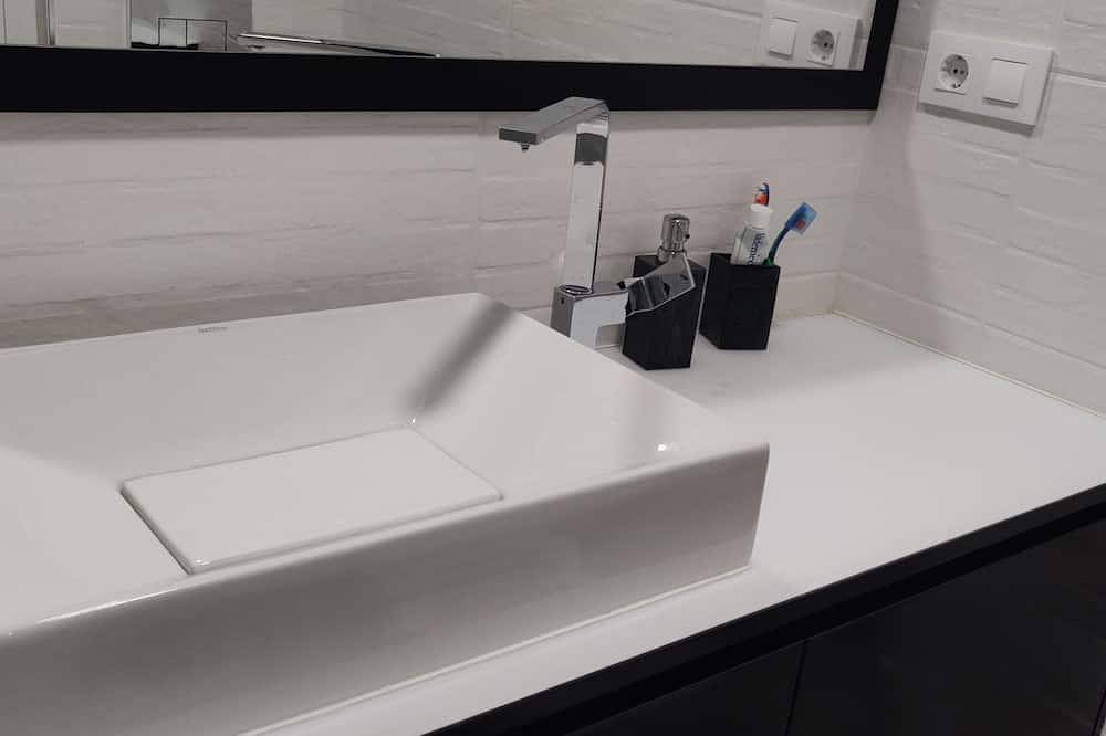 Ganze Wohnung, Moderne Wohnung vor kurzem renoviert - Torre de Hércules in La Coruña, Costa de Galicia