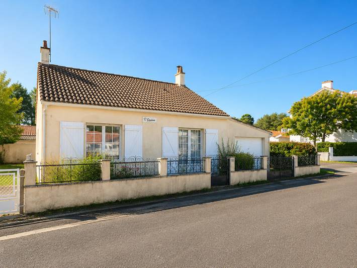 Location de vacances pour 4 personnes, avec jardin et terrasse à La Barre-de-Monts - 2