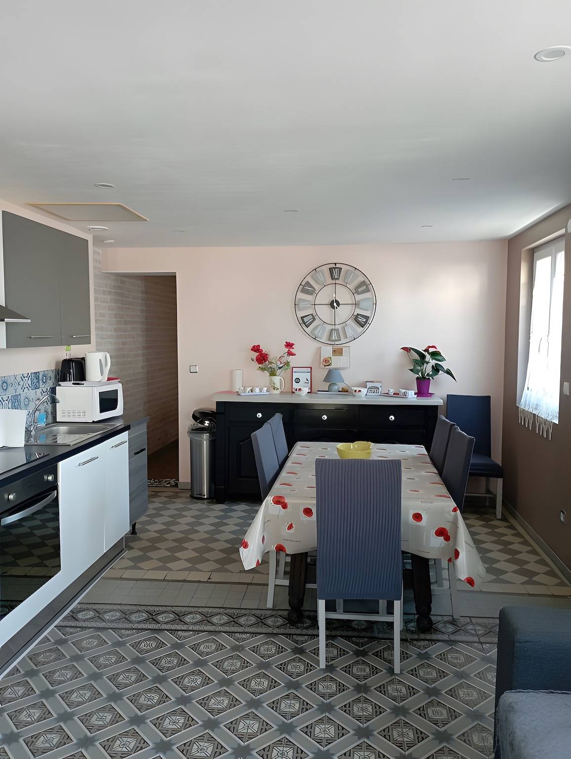 Maison de vacances 'Les Coquelicots en Baie de Somme' avec terrasse, jardin privé et Wi-Fi in Saint-Blimont, Région d'Abbeville