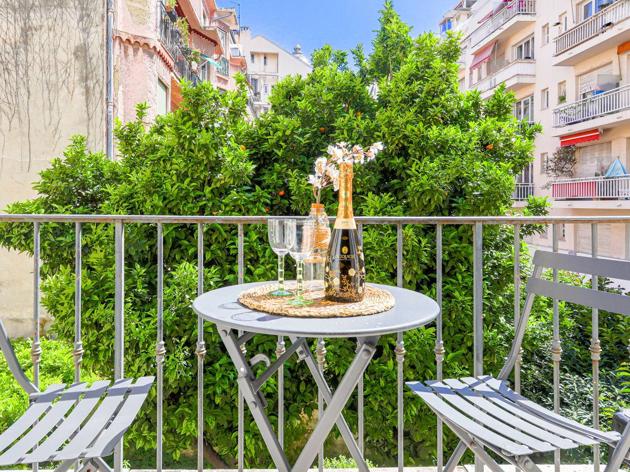 Entire apartment, Hérold in Nice (France), Mediterranean Coast (France)