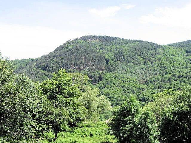Chambres d'hôtes "Le Volcan d'Aizac" - Chambre Lunaire in Aizac, Parc naturel régional des Monts d'Ardèche