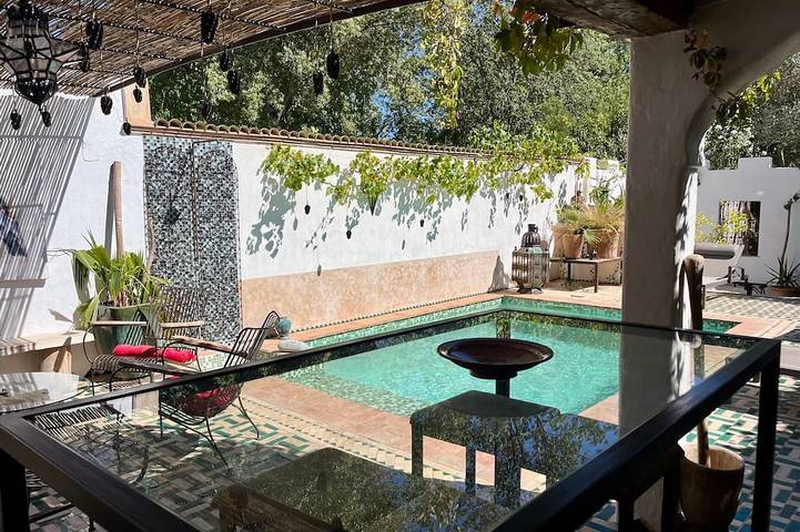Maison d’hôte pour 2 personnes, avec piscine et jardin