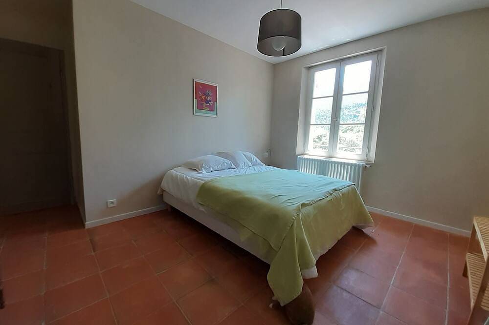 Maison à la campagne avec piscine in Mazaugues, Région de Brignoles