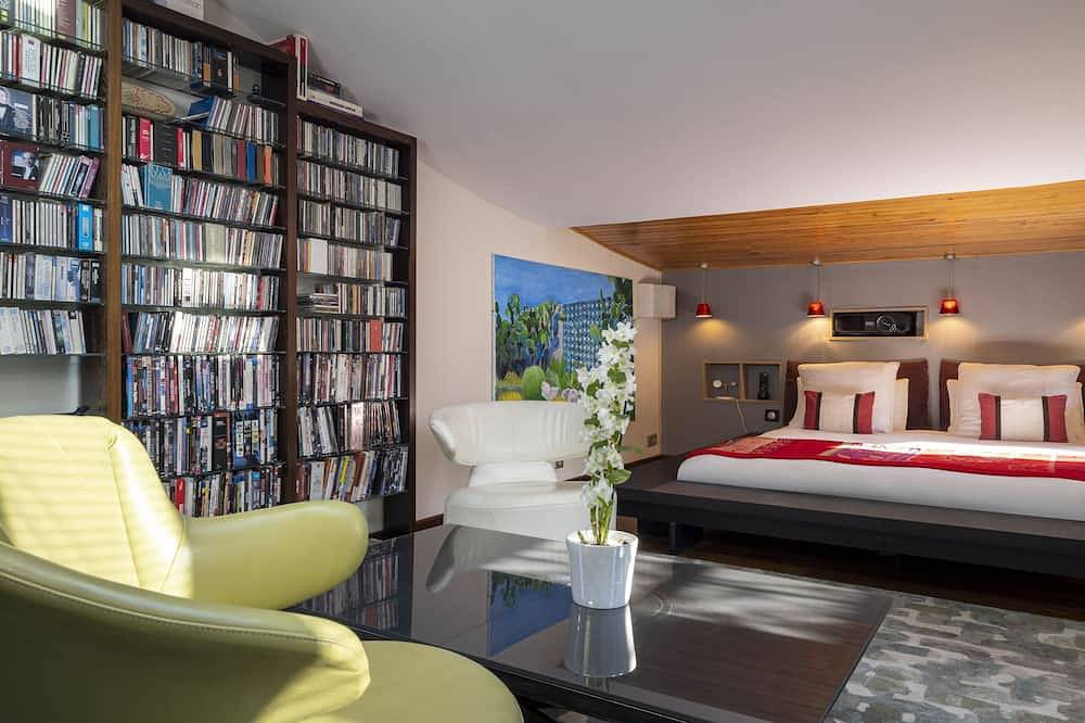 Appartamento intero, Triplex familiare moderno di lusso - 9-10 persone, spa, centro, diretto dal proprietario in XIV arrondissement di Parigi, Parigi