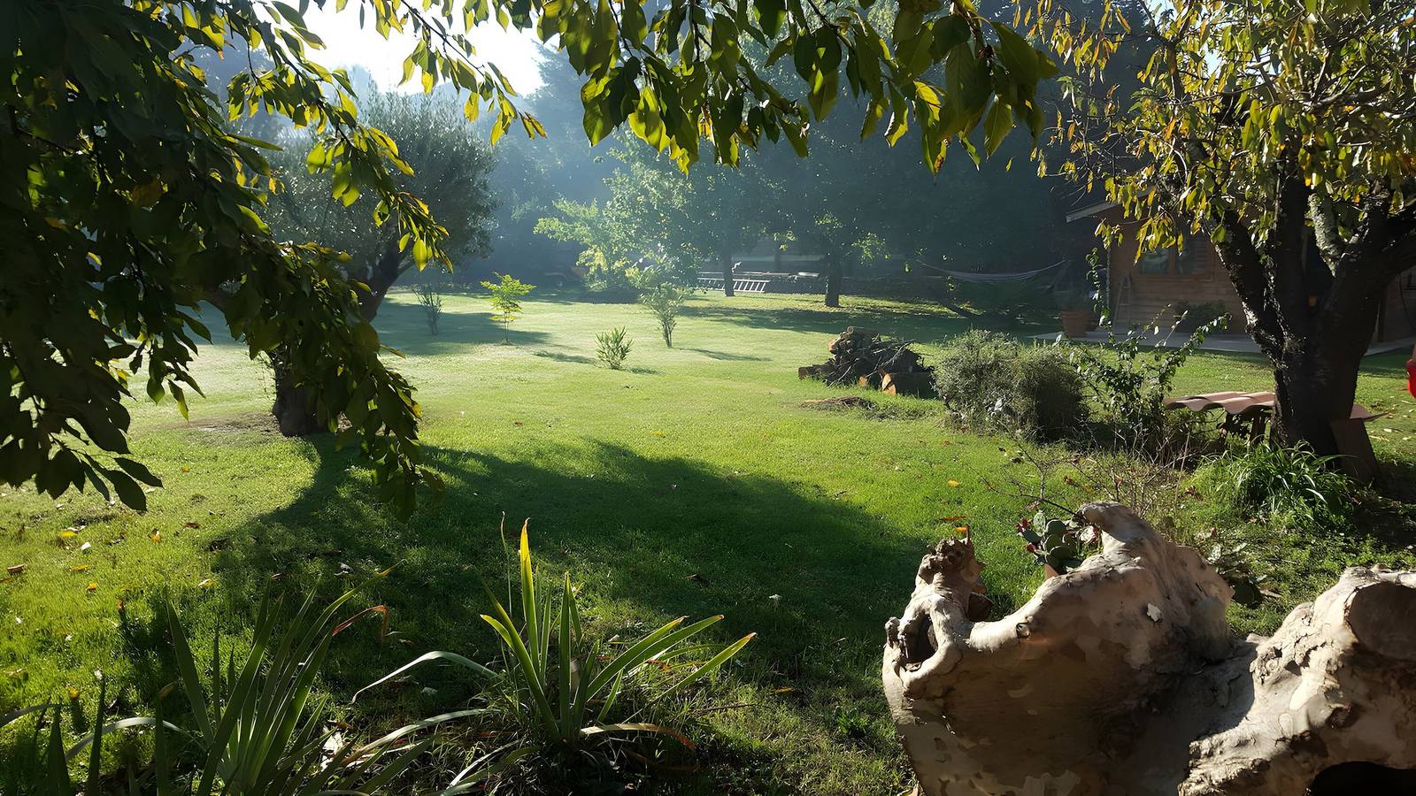 Chambre d’hôtes «Chez Mamé Marthe» con piscina compartida, Wi-Fi y aire acondicionado in Vallon-Pont-d'Arc, Gorges de l’Ardèche