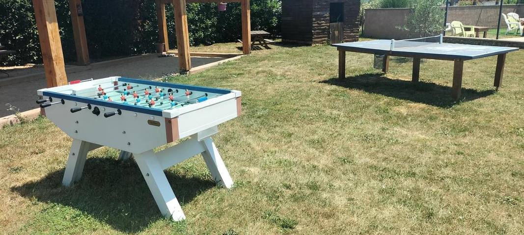 Location de vacances pour 6 personnes, avec piscine et jardin à Laurac-en-Vivarais - 2