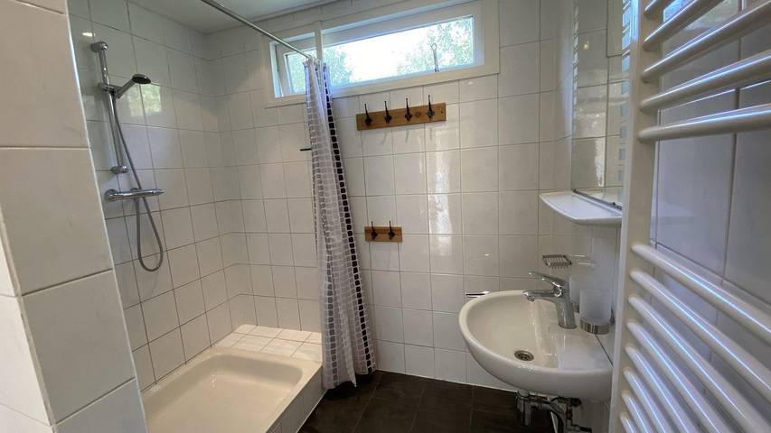 Ferienhaus für 4 Personen, mit Balkon/Terrasse und Terrasse in Renesse - 4